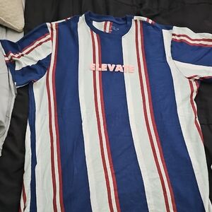 Elevate Men's Blue Stripe Short-Sleeve Shirt